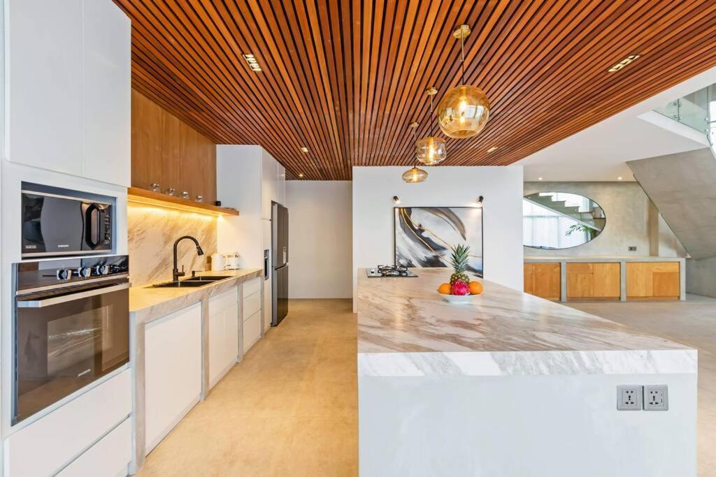 Manresa Villa Bali 4 ชังกู ภายนอก รูปภาพ