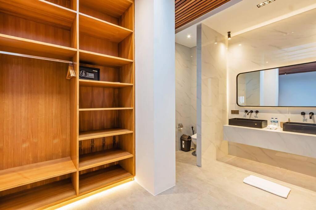 Manresa Villa Bali 4 ชังกู ภายนอก รูปภาพ